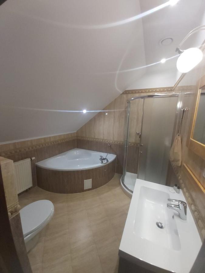 Hotel Fox Wolbórz Extérieur photo